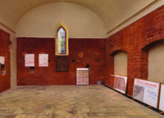 Ausstellungsansicht <span style="color: #99a384;"><em>/ Exhibition View