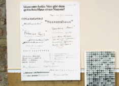 Ausstellungsansicht <span style="color: #99a384;"><em>/ Exhibition View
