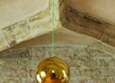 Ausstellungsansicht <span style="color: #99a384;"><em>/ Exhibition View