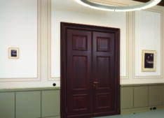 Raumansicht <span style="color: #99a384;"><em>/ view of the room